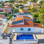 Kuki - Plusholidays Villa