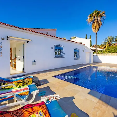Villa Kuki - Plusholidays *