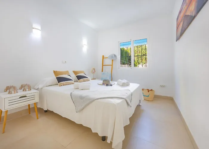 Kuki - Plusholidays Villa *