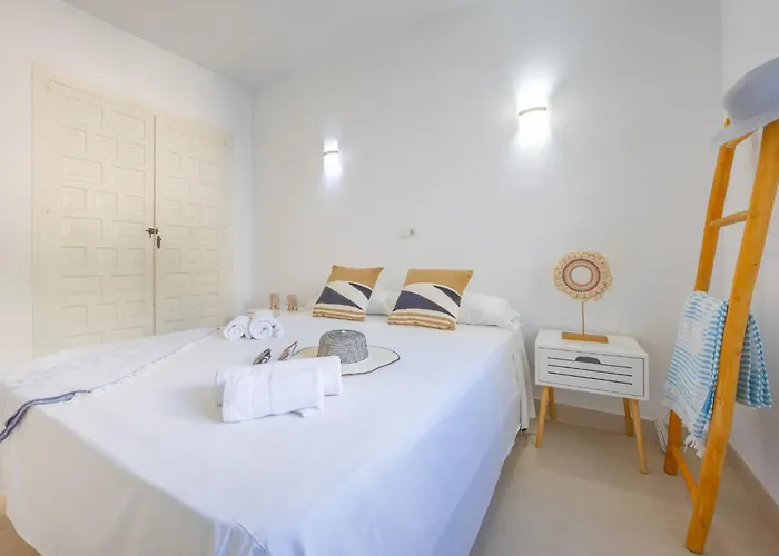 Kuki - Plusholidays Villa Ifach
